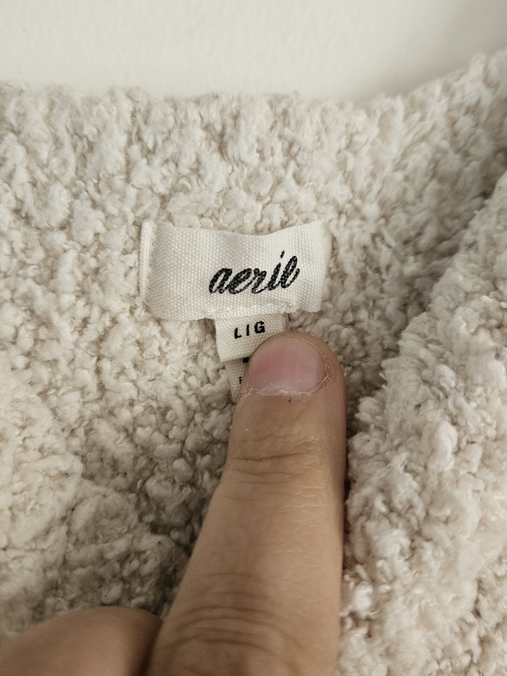 Aerie Cream Textured Scoop Tank-Size Large - Picture 2 of 4
